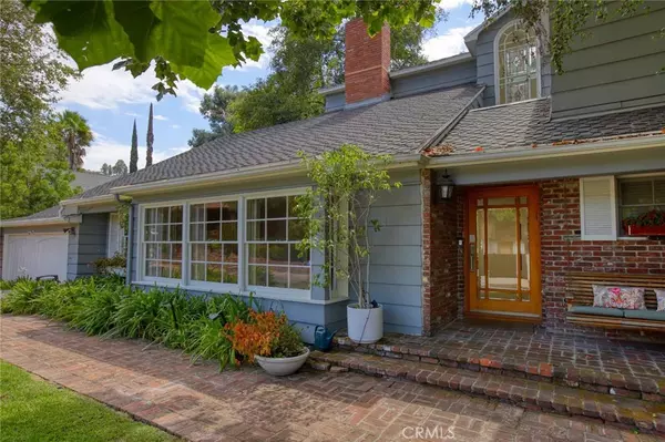 Sherman Oaks, CA 91403,3847 Royal Woods DR