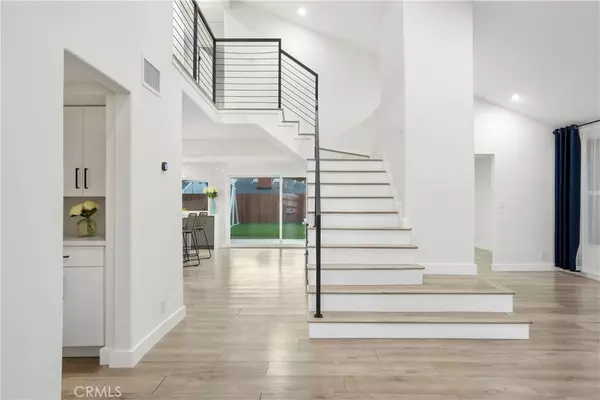 Encino, CA 91316,6321 Alonzo AVE