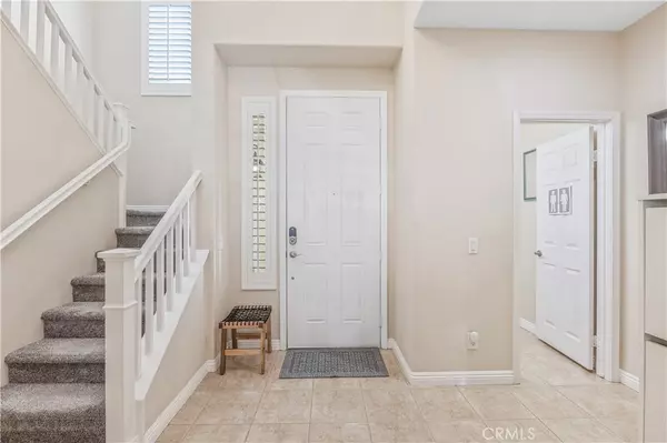 Canyon Country, CA 91387,17556 Gladesworth LN