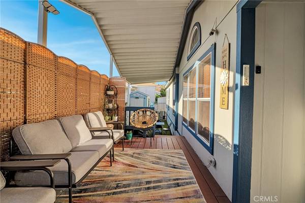 Canyon Country, CA 91351,20401 Soledad Canyon RD #691