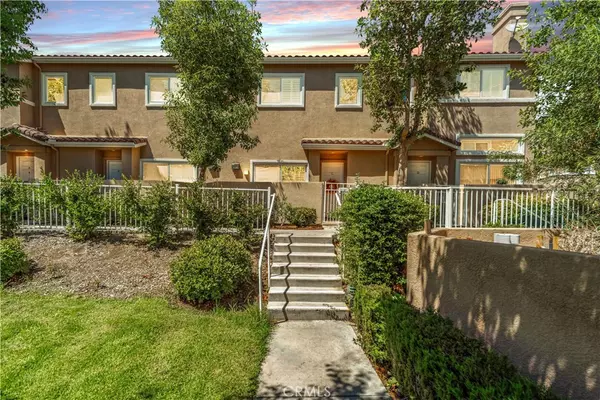 25710 Wagner WAY #C, Stevenson Ranch, CA 91381