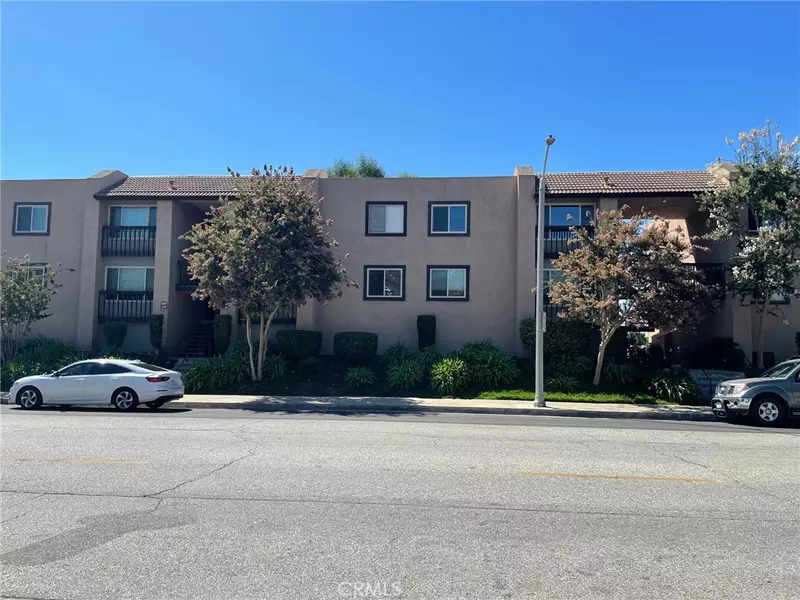 830 N Dalton AVE #210, Azusa, CA 91702