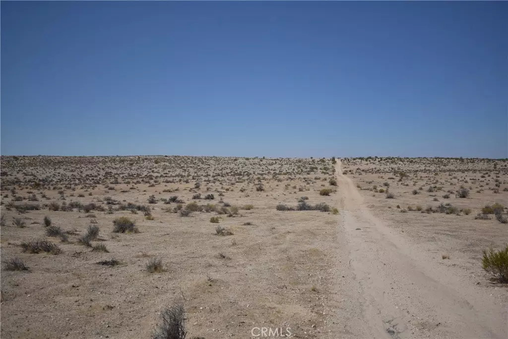 California City, CA 93505,1 Stanford Ave & e/o Baylor St