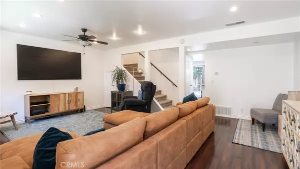 231 Green Lea PL, Thousand Oaks, CA 91361