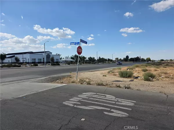 26 Ste/Vic AVE, Palmdale, CA 93550