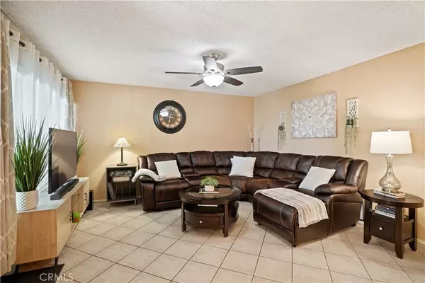 Northridge, CA 91324,18526 Mayall Street #L