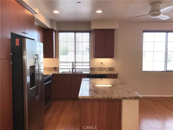 Glendale, CA 91203,395 Arden AVE #2