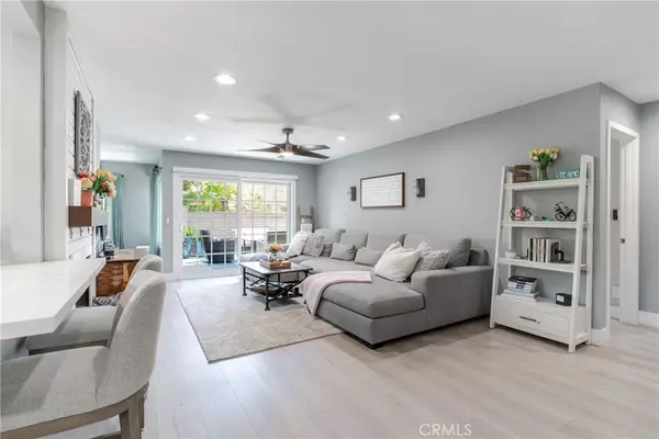 Irvine, CA 92612,12 Juniper