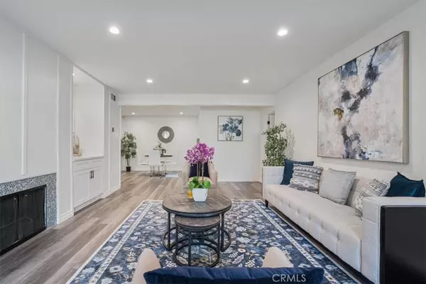 Encino, CA 91316,5334 Lindley AVE #115