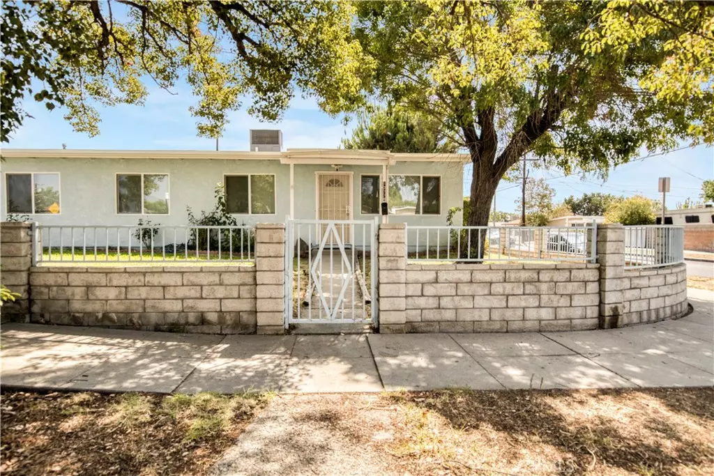 Pacoima, CA 91331,13778 Desmond ST