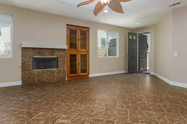 Lancaster, CA 93535,2319 E Newgrove ST