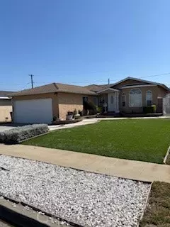 Compton, CA 90220,2116 156th