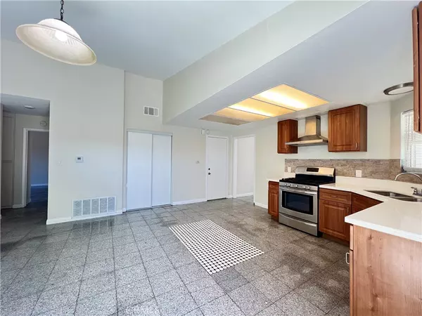 Palmdale, CA 93550,37547 Lilacview AVE