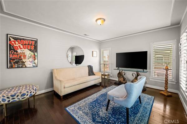 Los Angeles, CA 90016,3441 Virginia RD