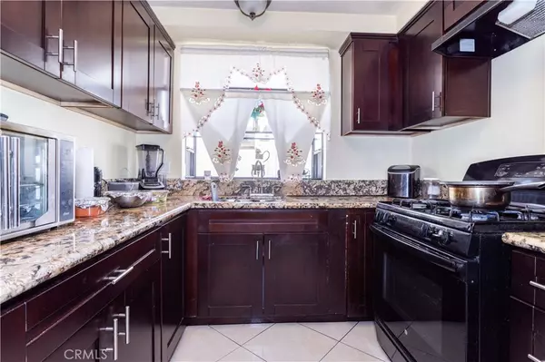 Pacoima, CA 91331,12330 Osborne #91