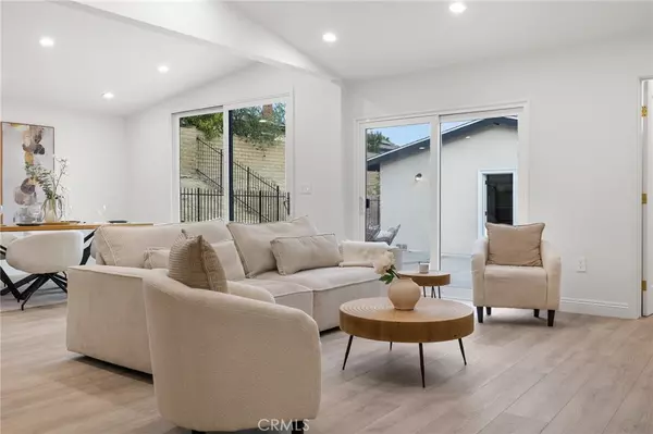 Porter Ranch, CA 91326,11410 Reseda BLVD