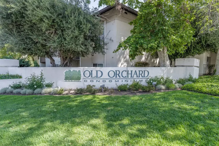 23515 Lyons AVE #201, Valencia, CA 91355