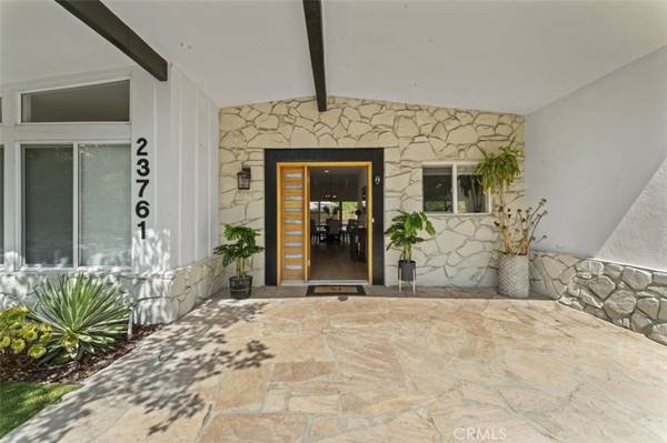 Woodland Hills, CA 91367,23761 Ladrillo ST