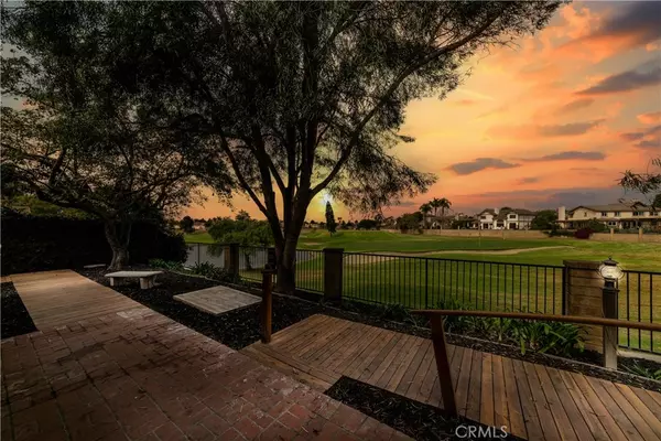 Oxnard, CA 93036,2207 Inverness CT