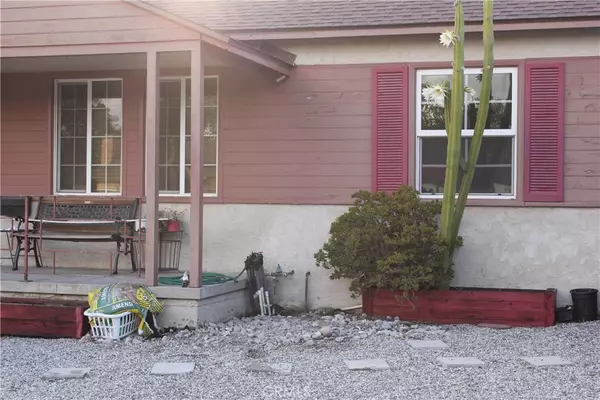 North Hollywood, CA 91606,6109 Riverton AVE