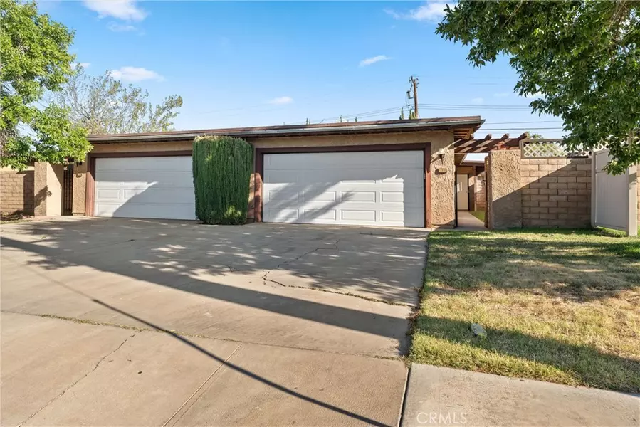 451 East Lancaster Blvd, Lancaster, CA 93535