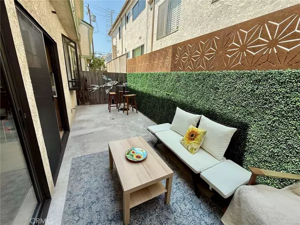 Santa Monica, CA 90403,1108 18th ST #7