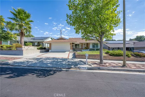 27812 Rosamond DR,  Canyon Country,  CA 91351