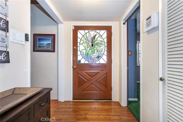 Sherwood Forest, CA 91325,17040 Community ST