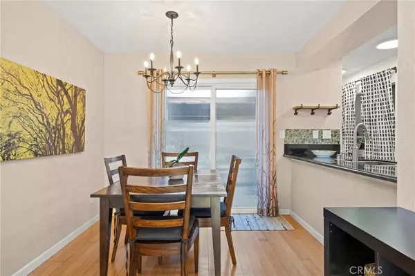Agoura Hills, CA 91301,28654 Conejo View