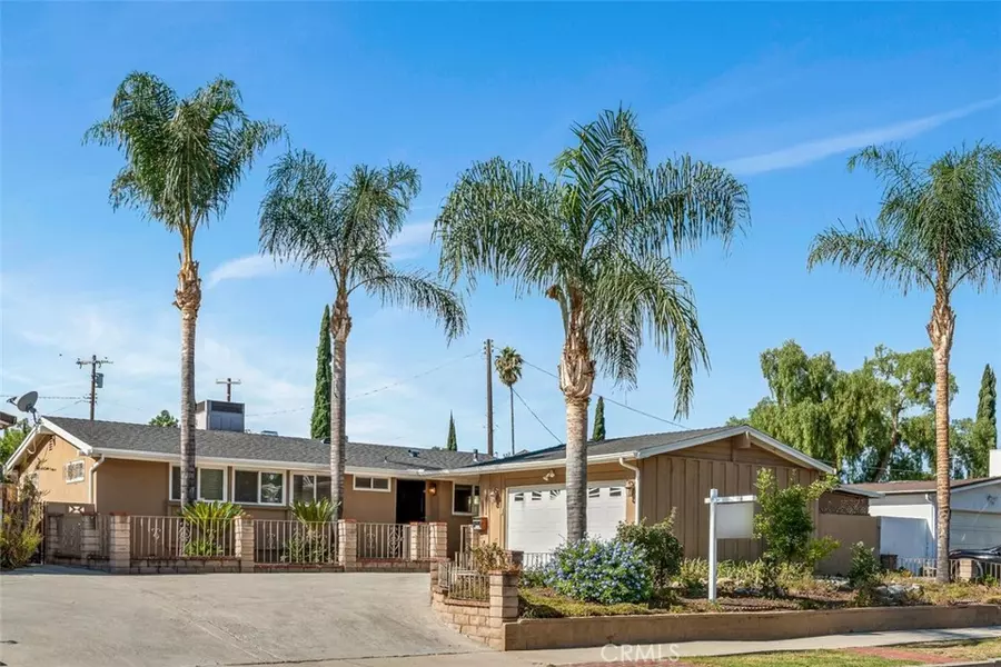 20216 Haynes ST, Winnetka, CA 91306