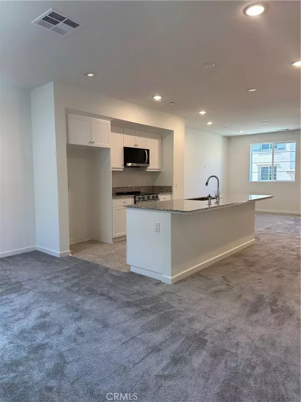 Camarillo, CA 93012,591 Via Chelsea