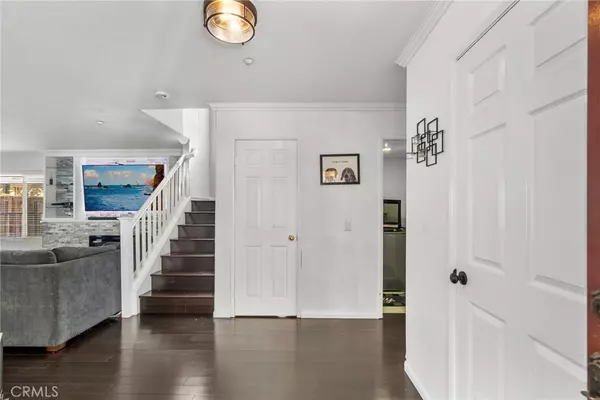 Sylmar, CA 91342,13204 Alta Vista WAY