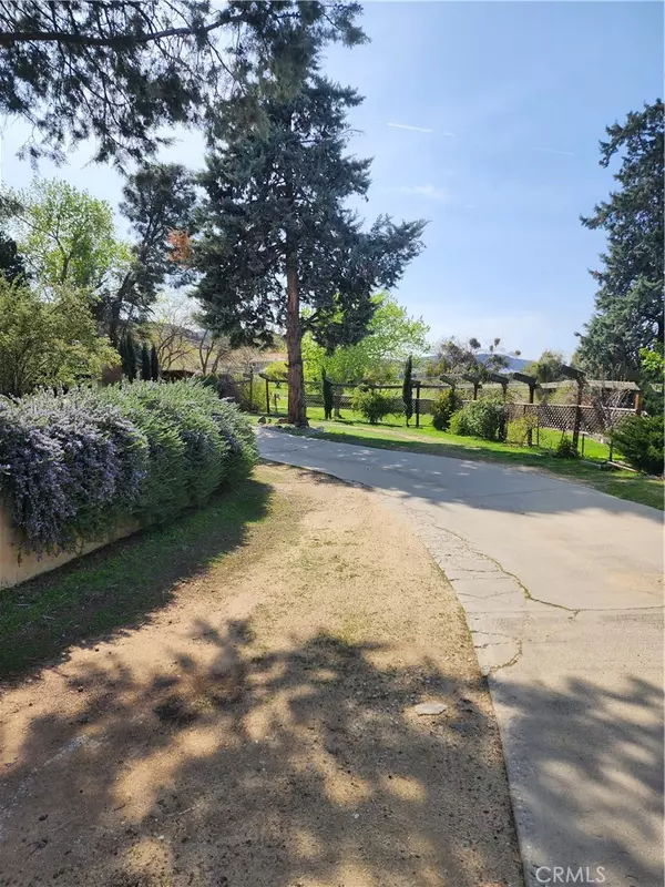 Leona Valley, CA 93551,40017 90th St. W