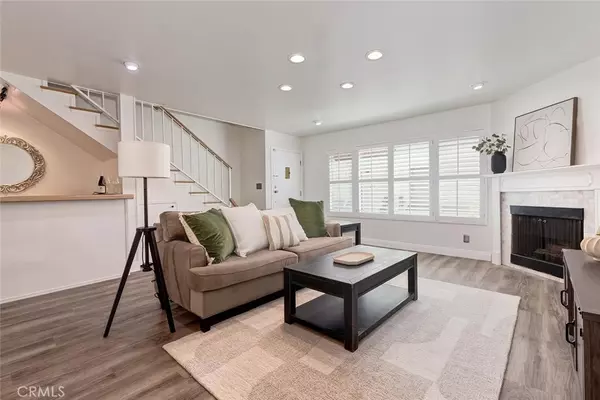 14332 Dickens #10, Sherman Oaks, CA 91423