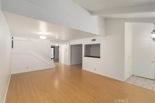 Canoga Park, CA 91304,8540 De Soto AVE #49