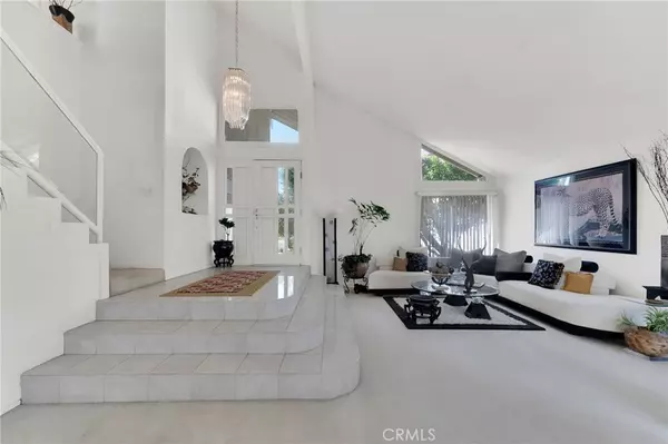 Tarzana, CA 91335,6248 6248 Wynne AVE