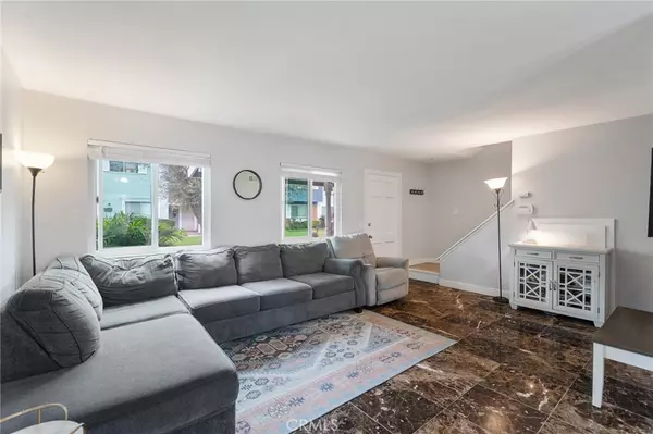 Huntington Beach, CA 92646,19774 Cambridge LN