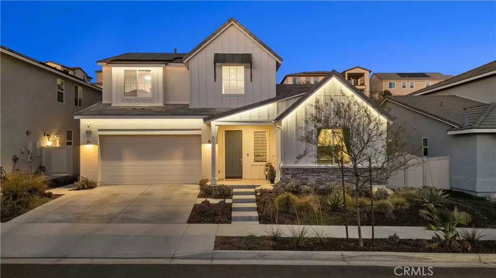 28516 Songbird Way, Saugus, CA 91350