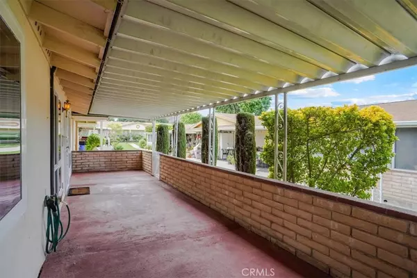 Newhall, CA 91321,26760 Whispering Leaves #A