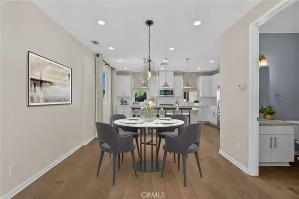 14729 Sherman WAY, Van Nuys, CA 91405