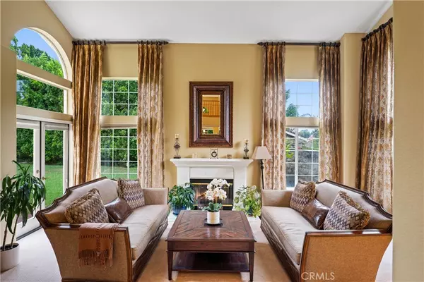 Granada Hills, CA 91344,17901 Mayerling