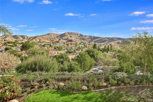 Calabasas, CA 91301,3966 Leighton Point