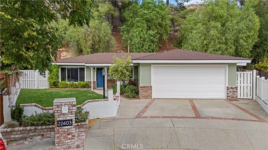 22403 Los Rogues, Saugus, CA 91350