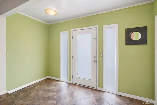 Granada Hills, CA 91344,17068 Celtic