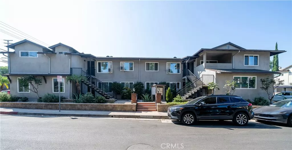 Toluca Lake, CA 91602,10602 Landale ST
