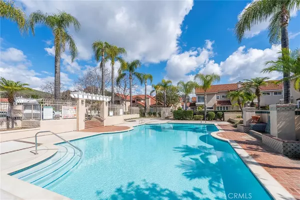 620 620 Ivywood LN #F, Simi Valley, CA 93065