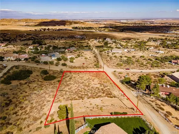 14 Camares DR, Palmdale, CA 93551