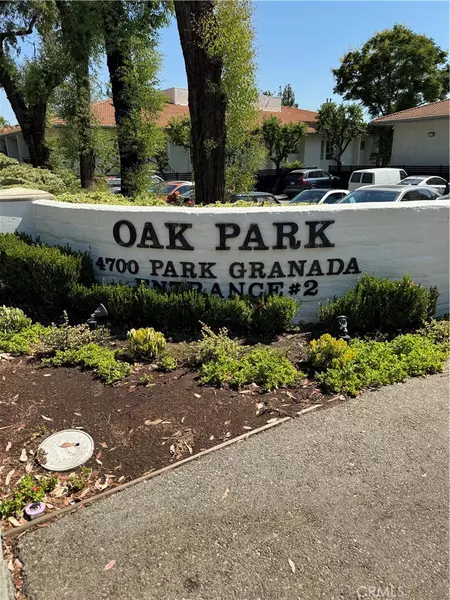 4728 Park Granada #230, Calabasas, CA 91302