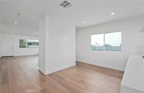 South Pasadena, CA 91030,313 Raymondale DR #D