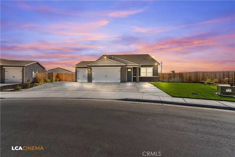 7931 Savannah Height AVE, Bakersfield, CA 93313